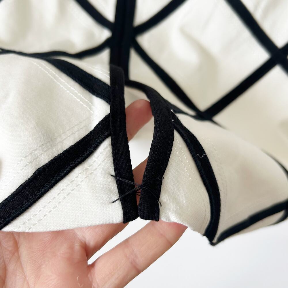 White House Black Market Ponte Pencil Skirt Size 14 NWT White Black Lattice - Picture 7 of 9